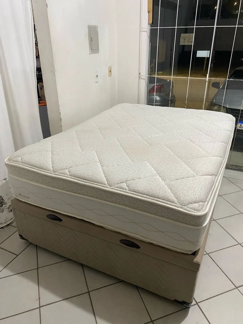 cama box baú perfeito estado 