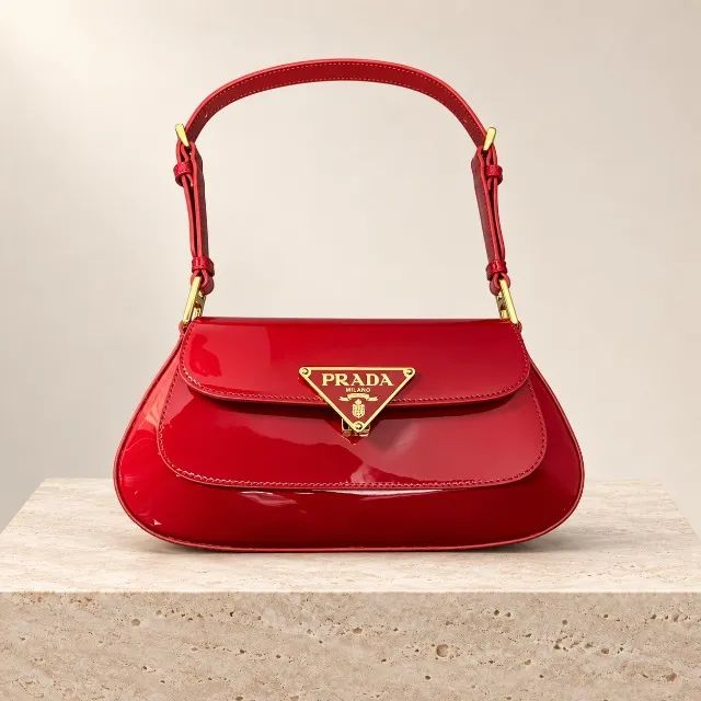 Bolsa Prada Cleo de ombro vermelha