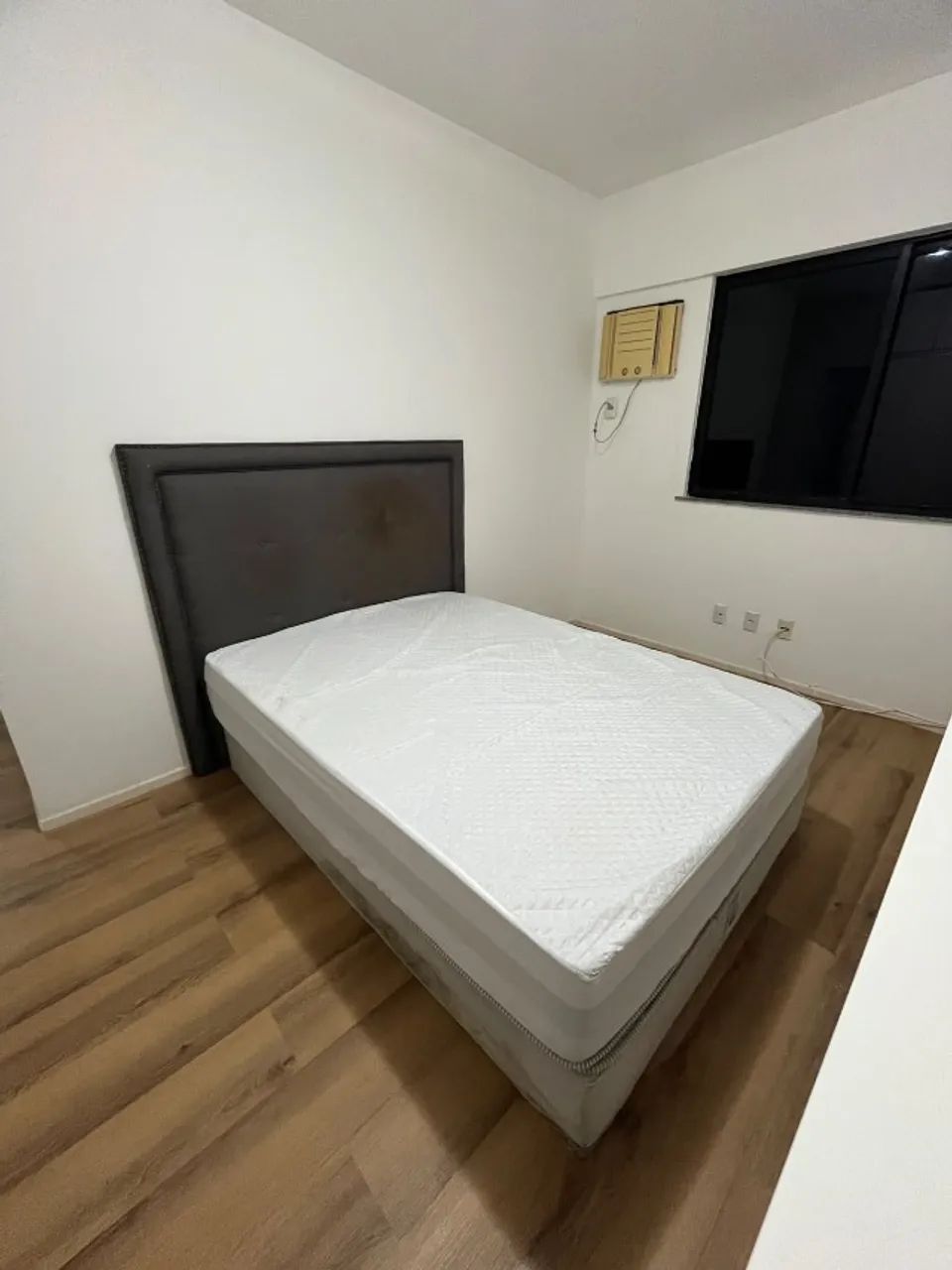 Cama box de casal 
