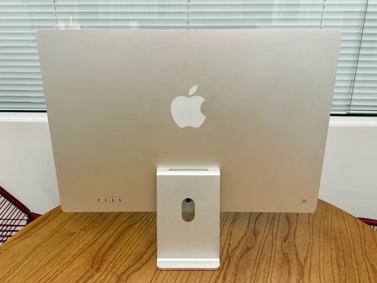 iMac 24 Polegadas M1 8GB 512SSD Prata - Seminovo - Foto 4