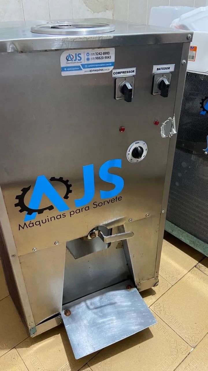 Máquina  produtora de sorvete e açaí  - Foto 3