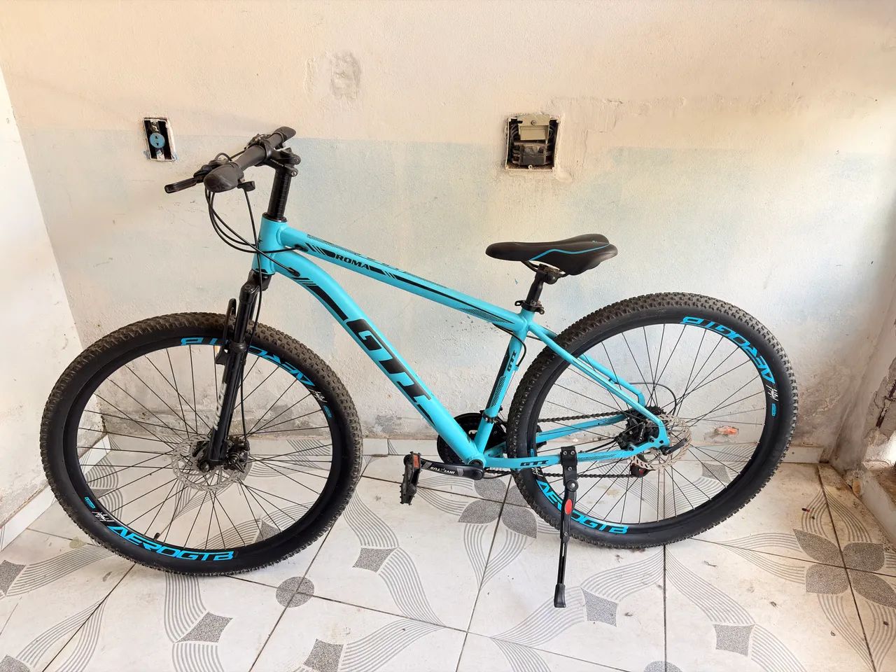 Bicicleta Aro 29 GTI Roma