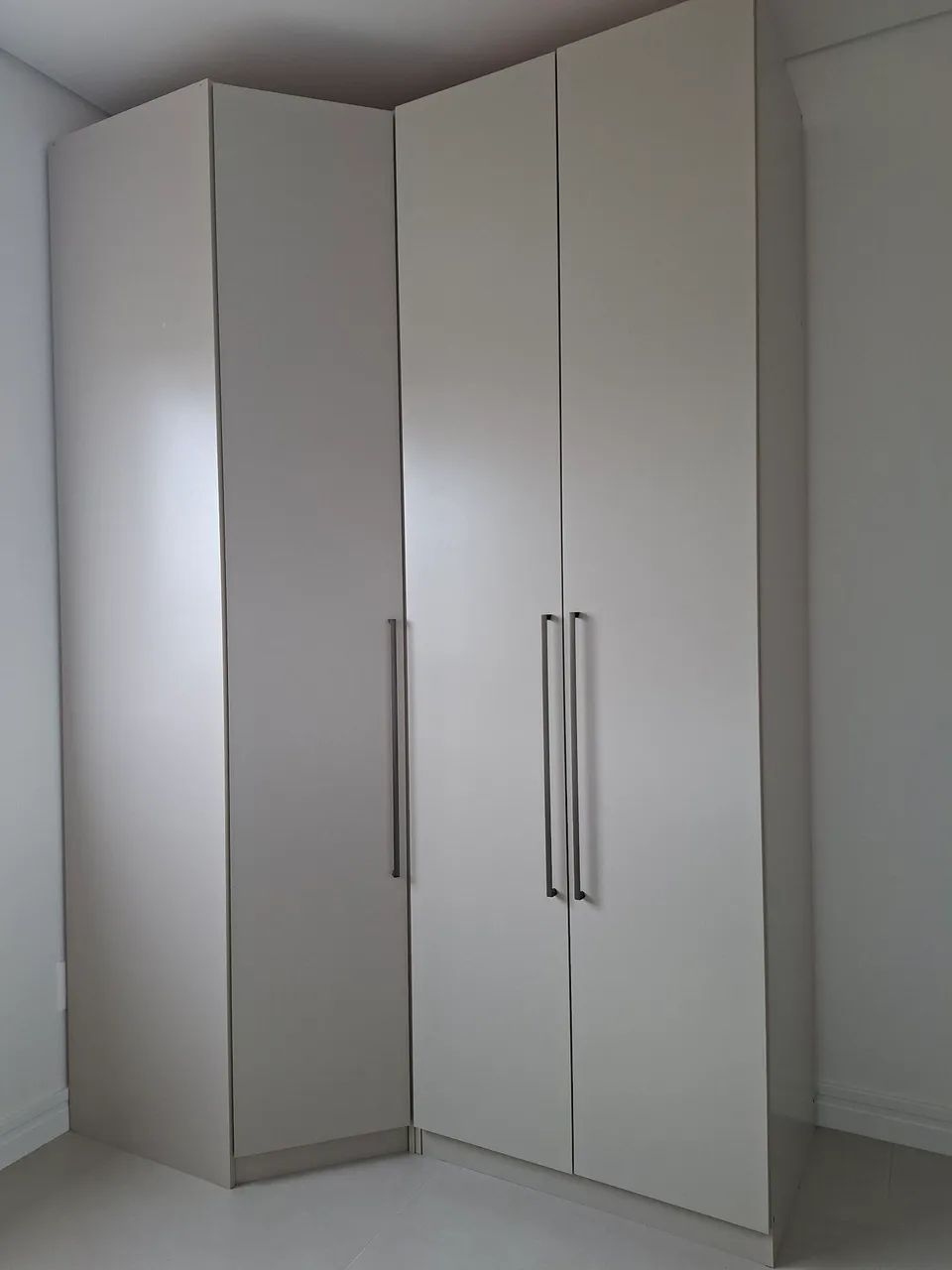 Guarda-roupas Modulado Henn
