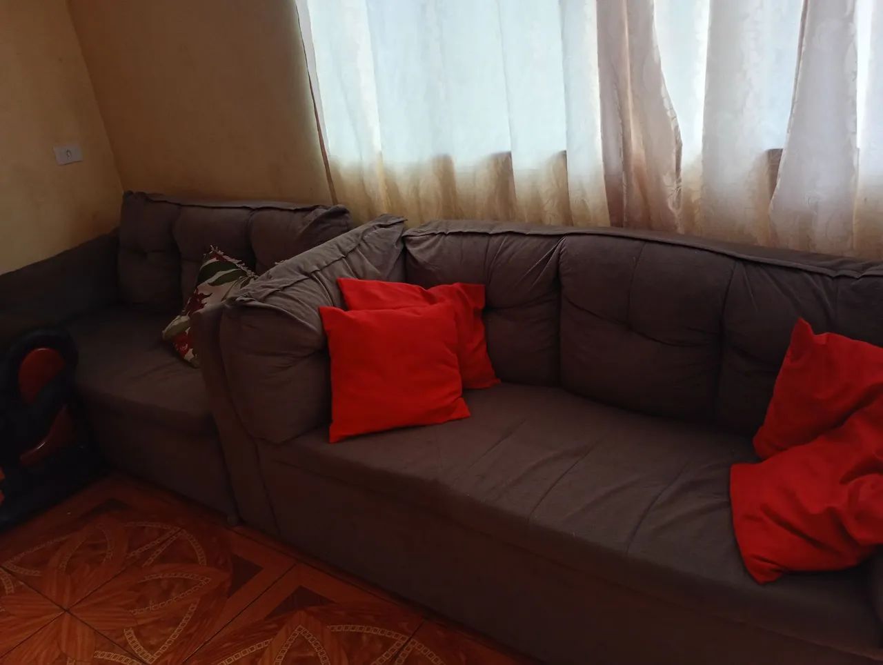 2 Sofás em ótimo estado 