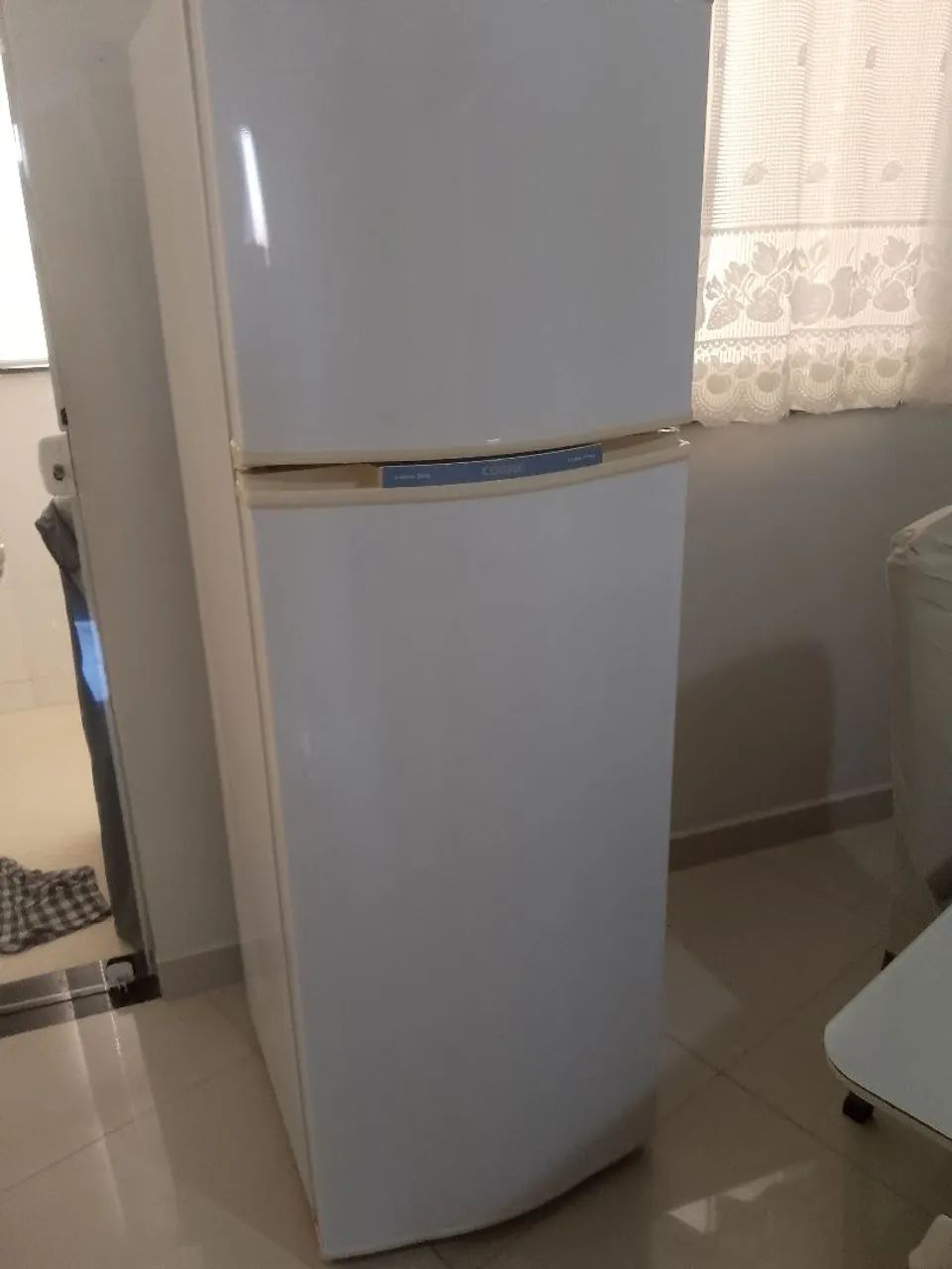 Geladeira Consul duplex ótima 
