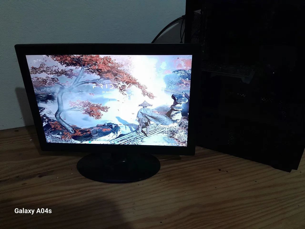 Computador i5 com monitor