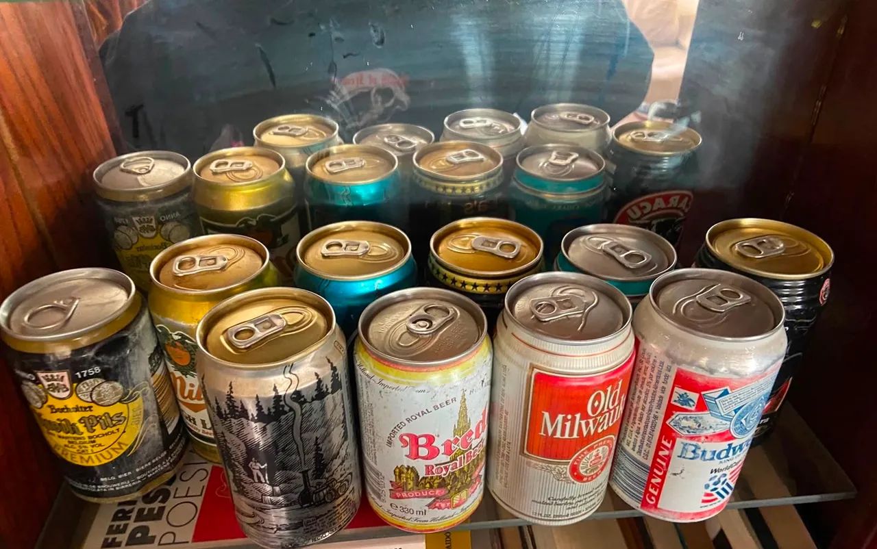 Coleção de latas de cerveja antigas - Lacradas  - Foto 2