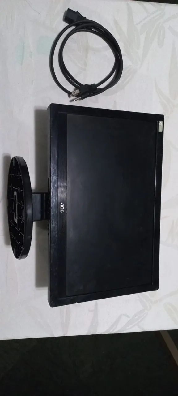  monitor LCD compacto de 15,6 polegadas - Foto 3