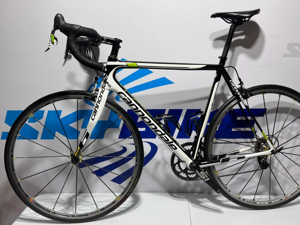 Cannondale SUPERSIX CARBON Evo tamanho 56 SEMI NOVA  - Foto 5