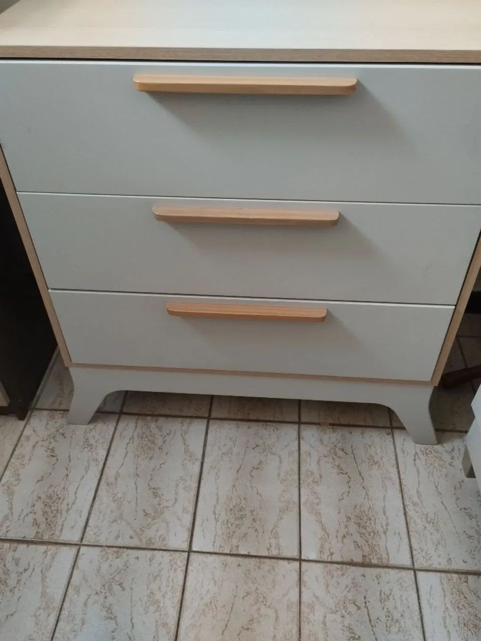 Cômoda seminova para quarto de criança. - Foto 2