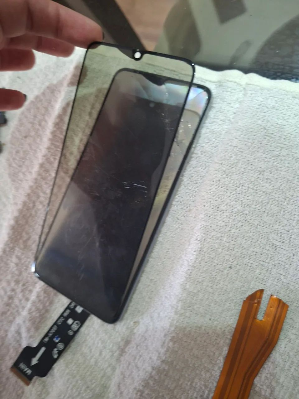 Celulares Sucata (não sei se as peças funcionam) - Foto 4