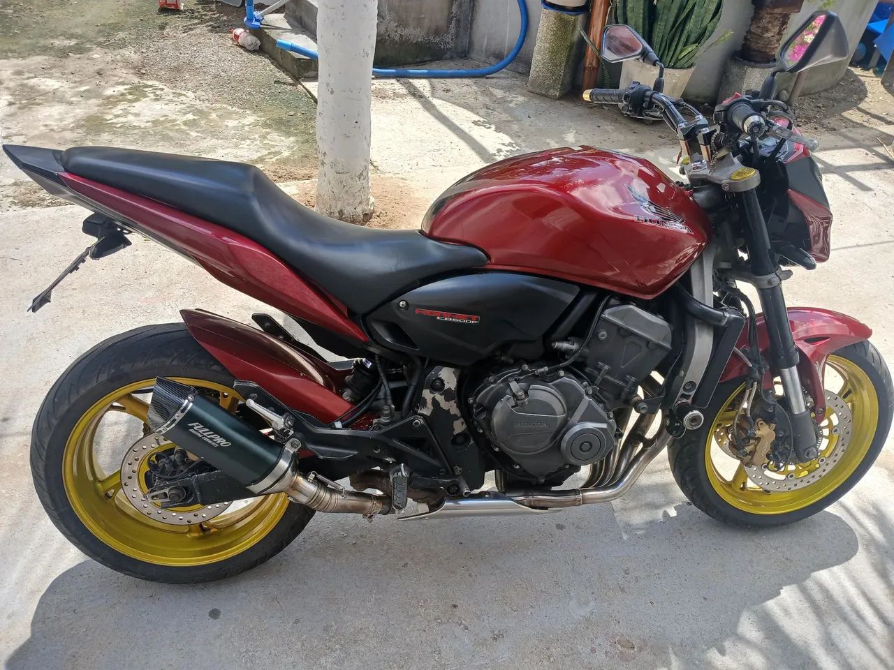 Hornet 2008 com ABS  31.000,00  - Foto 3