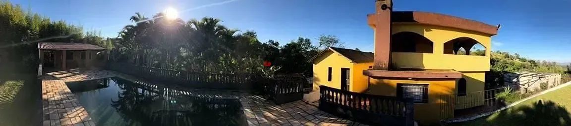 Chácara em Parque Santa Tereza