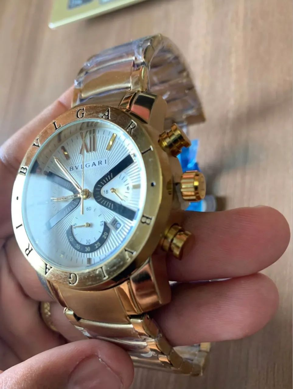 Relógio Blvgari dourado funcional  - Foto 4
