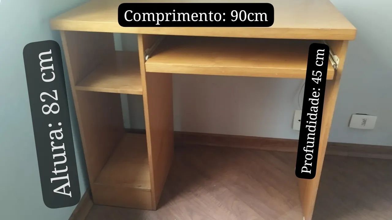 Mesa de computador projetada 