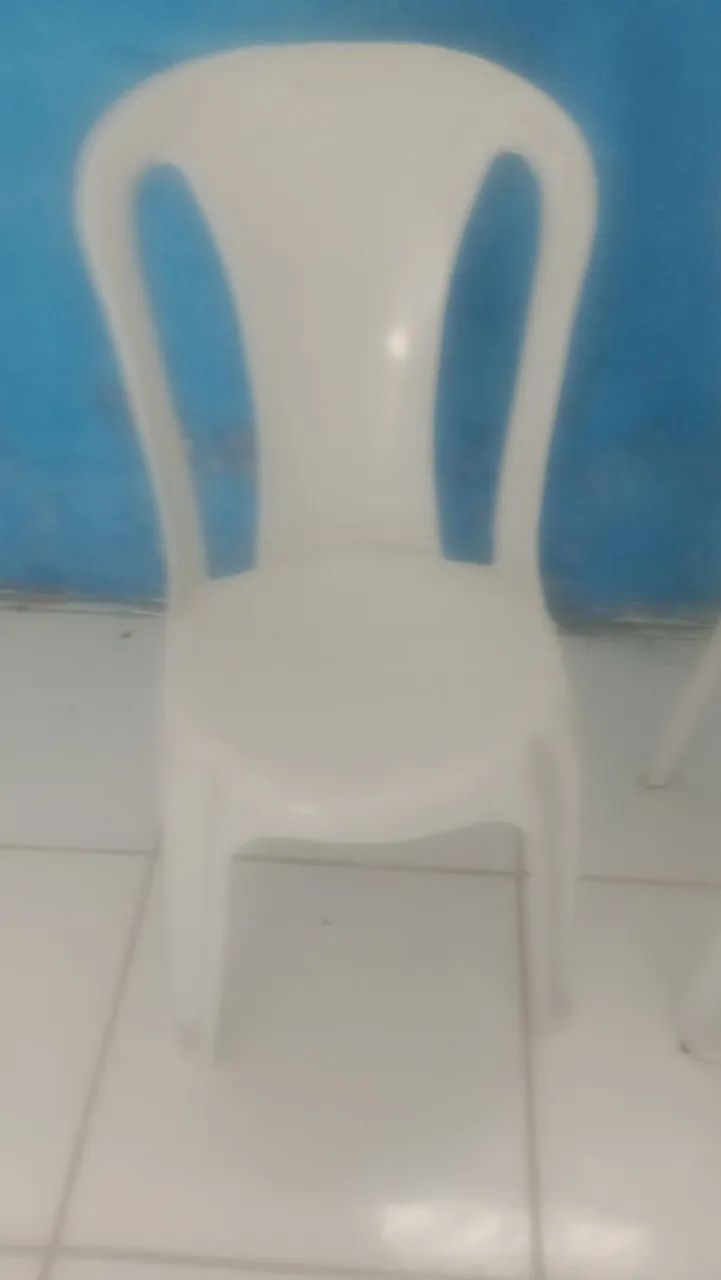 Cadeiras semi novas - Foto 2
