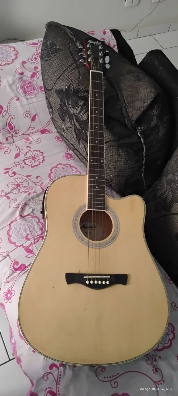 Violão elétrico 