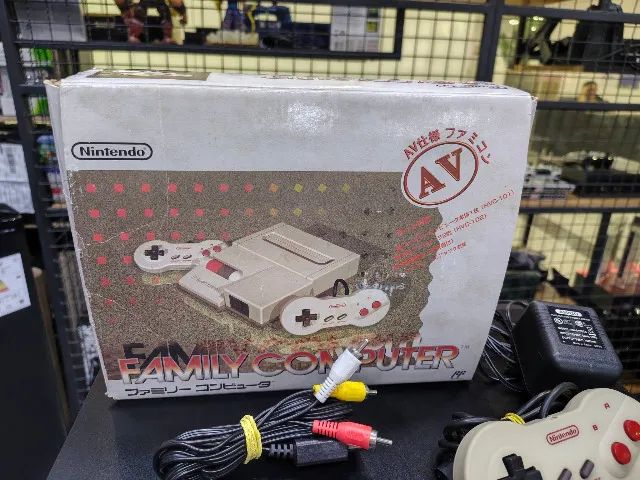 Famicom Av Family Computer Top Load 2 controles - Serial Batendo - Foto 3