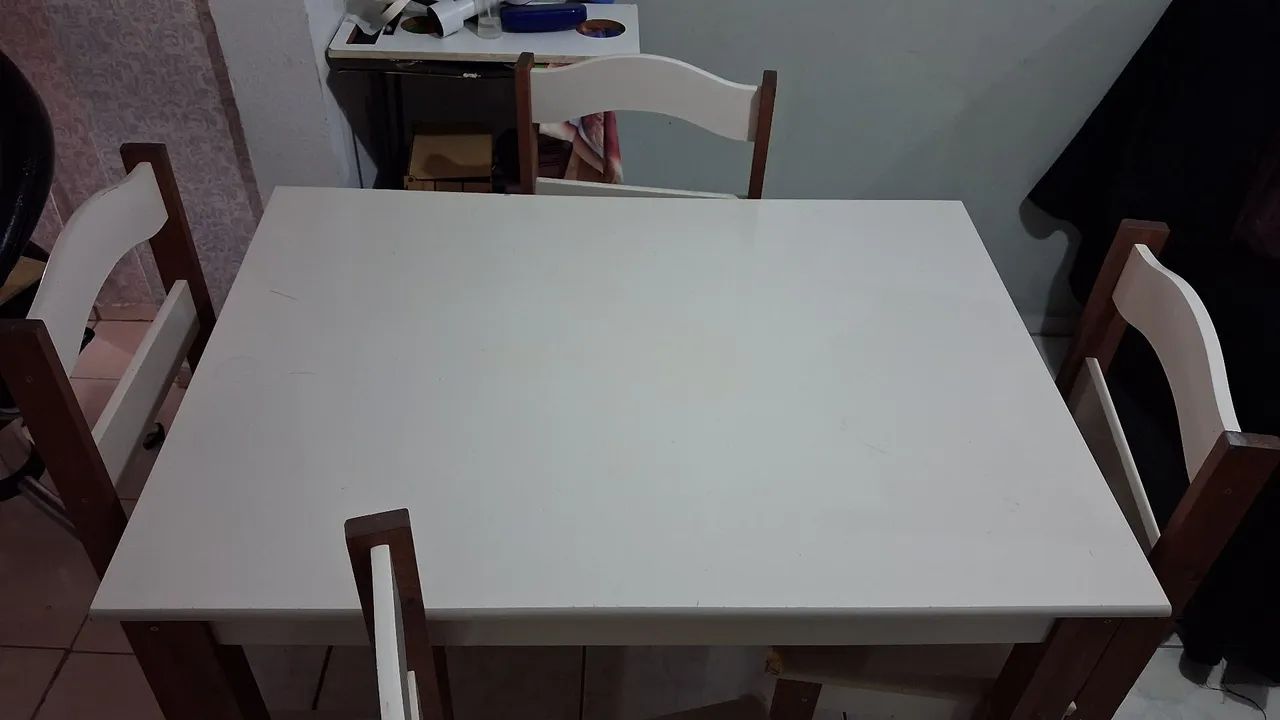  Mesa com 4 cadeiras - Foto 2