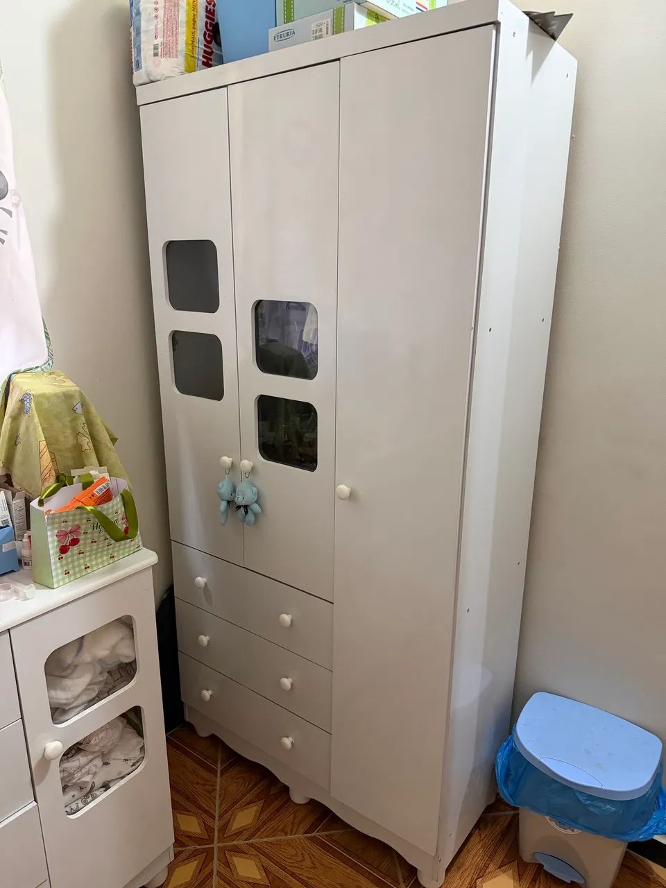 VENDO GUARDA-ROUPA PEROBA ULI NEW - Foto 4