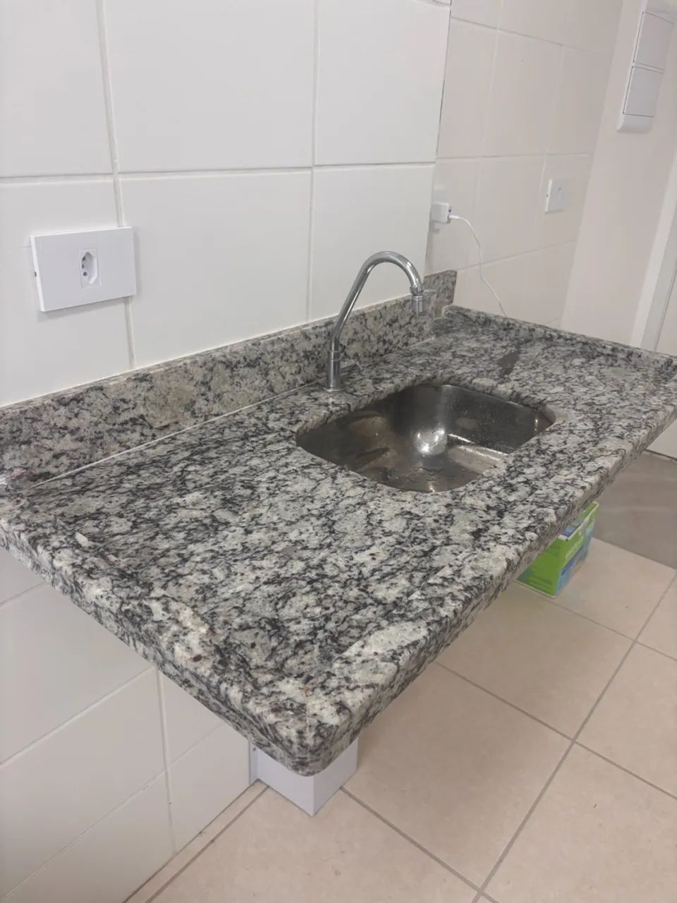 Pia em Mármore, tanque e pia de banheiro  - Foto 3