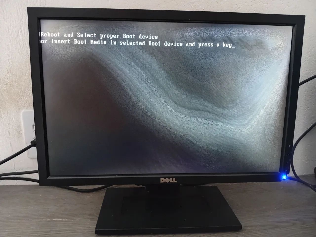 Computador/PC/Desktop i3 8100 - 16 GB RAM - Foto 4