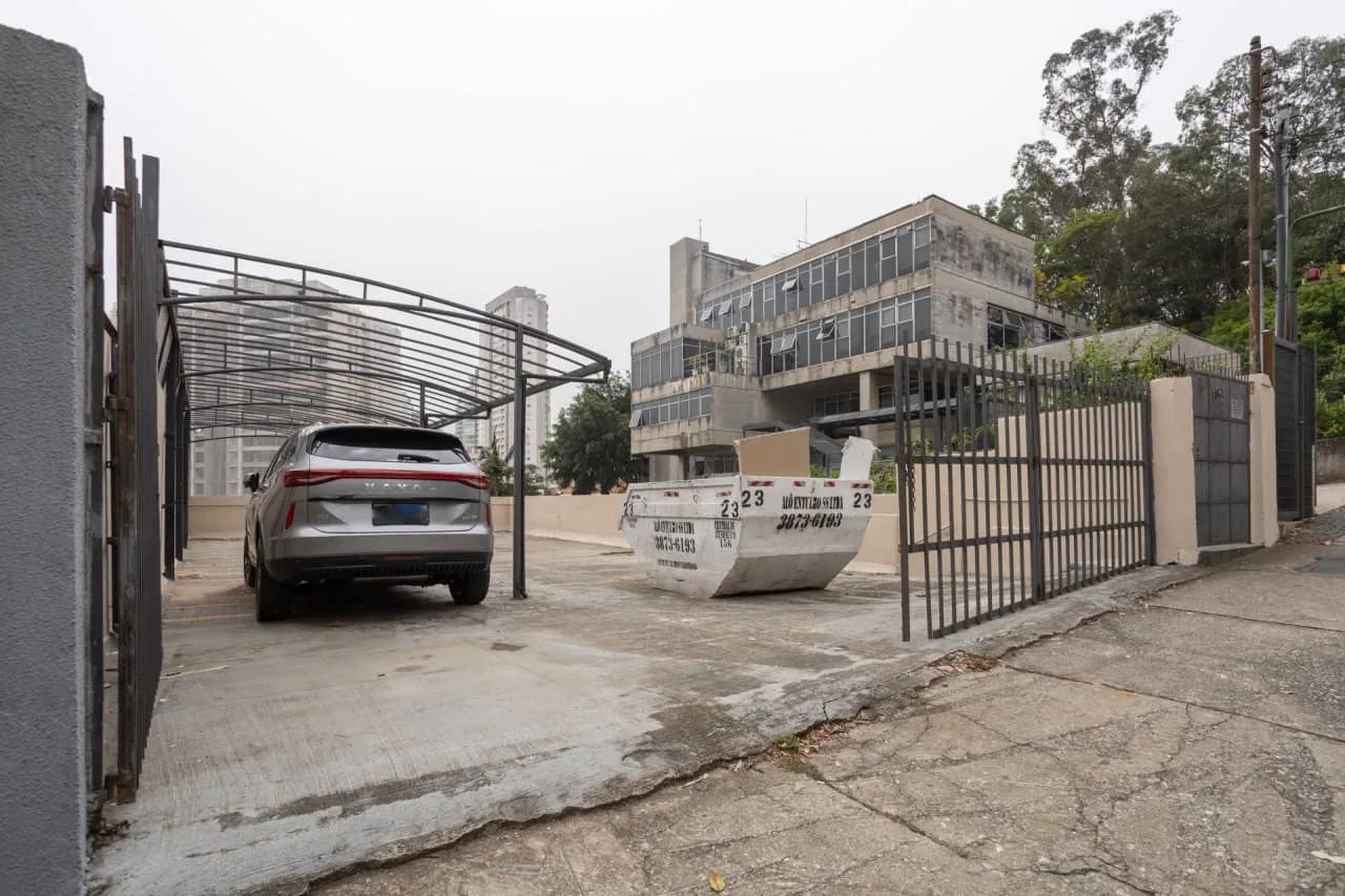 Galpão na Rua Pio XI, 1582  400 m² - Foto 2
