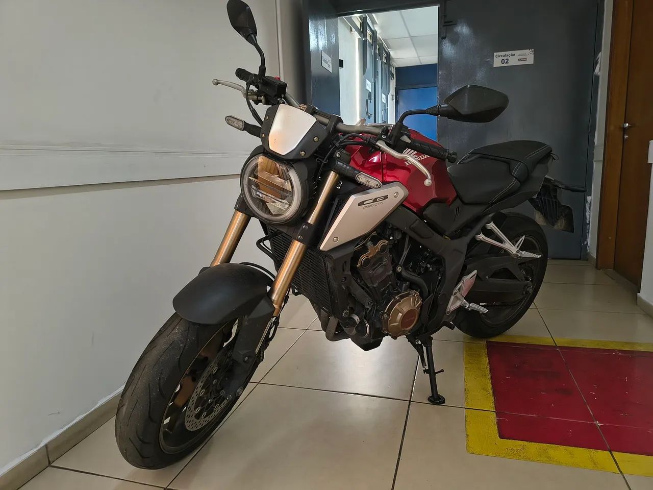 CB650r - Foto 5