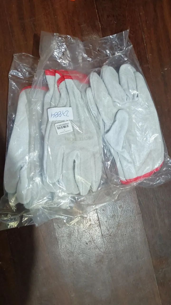 Luvas de raspa