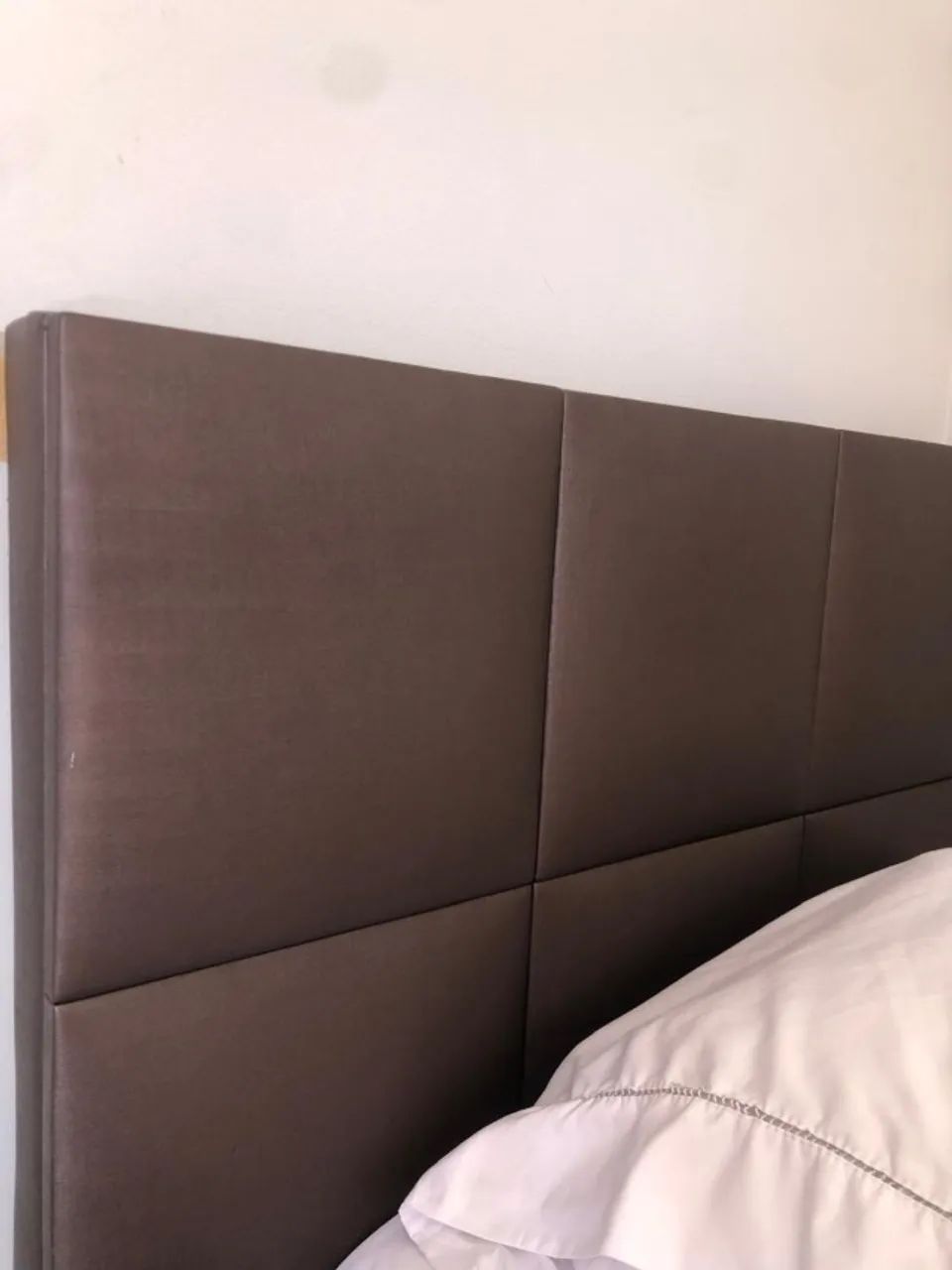 Cabeceira para cama de solteiro em corino marrom - Foto 2