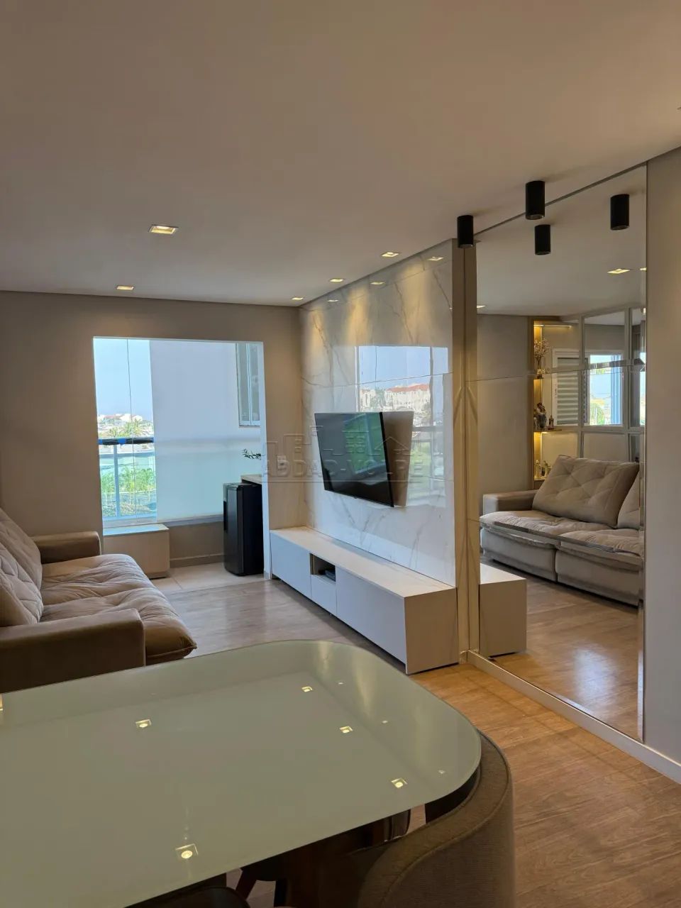 Apartamento Quinta Ranieri Gold com sala estendida e escritório - Foto 2