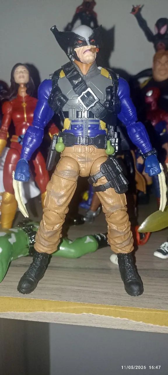 Wolverine custom Marvel legends 