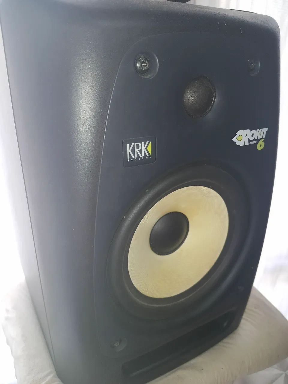 Monitor de áudio KRK Rokit 6 - Foto 2