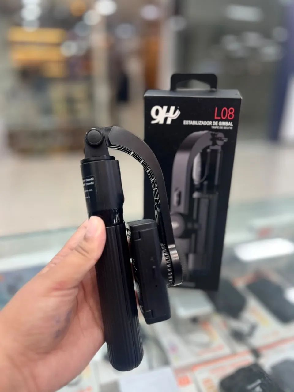 ESTABILIZADOR GIMBAL PARA CELULAR COM TRIPÉ E CONTROLE BLUETOOTH L08 - Foto 3