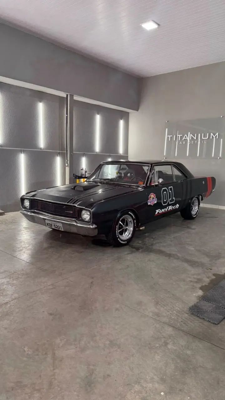 Dodge Dart Sedan Luxo 1975
