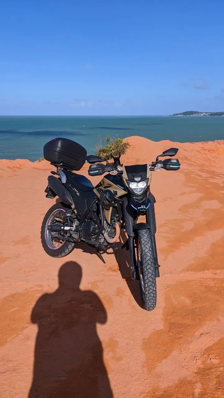 LANDER 250 ANO 2022 - Foto 2