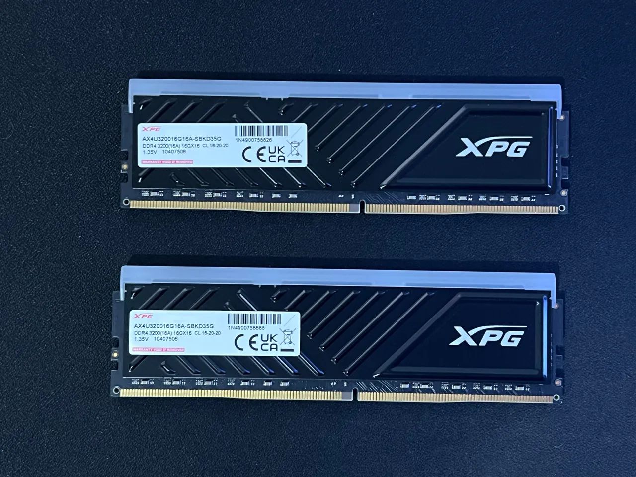 Memórias DDR4 32Gb 2x16 3200MHz XPG Spectrix D35G RGB Novas