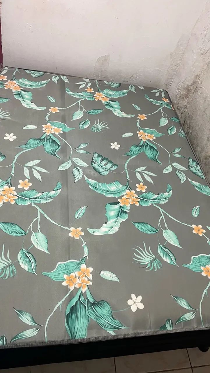 Vendo cama box de casal nova praticamente só tirada do plástico - Foto 2