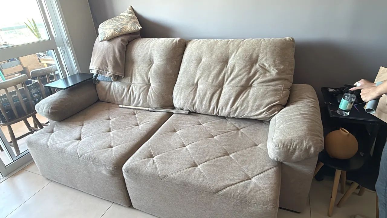 Sofá Retrátil e Reclinável 2,43m