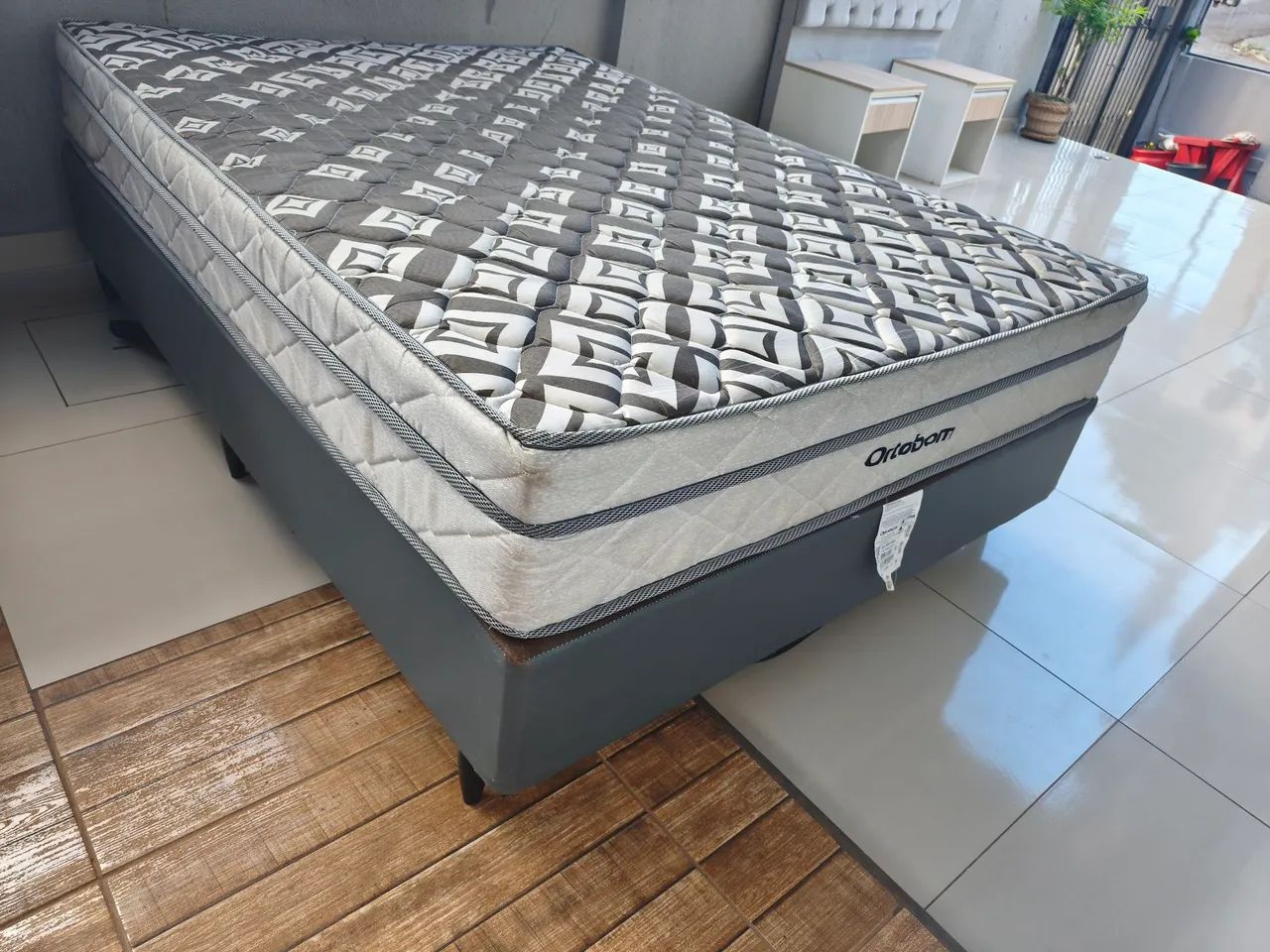 Cama box casal semi nova  - Foto 2