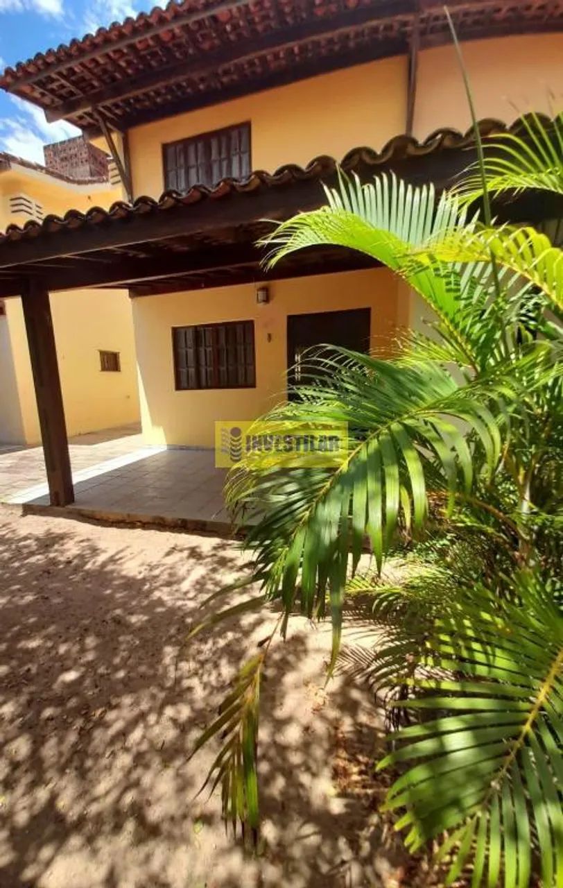 Casa à Venda em Pau Amarelo
