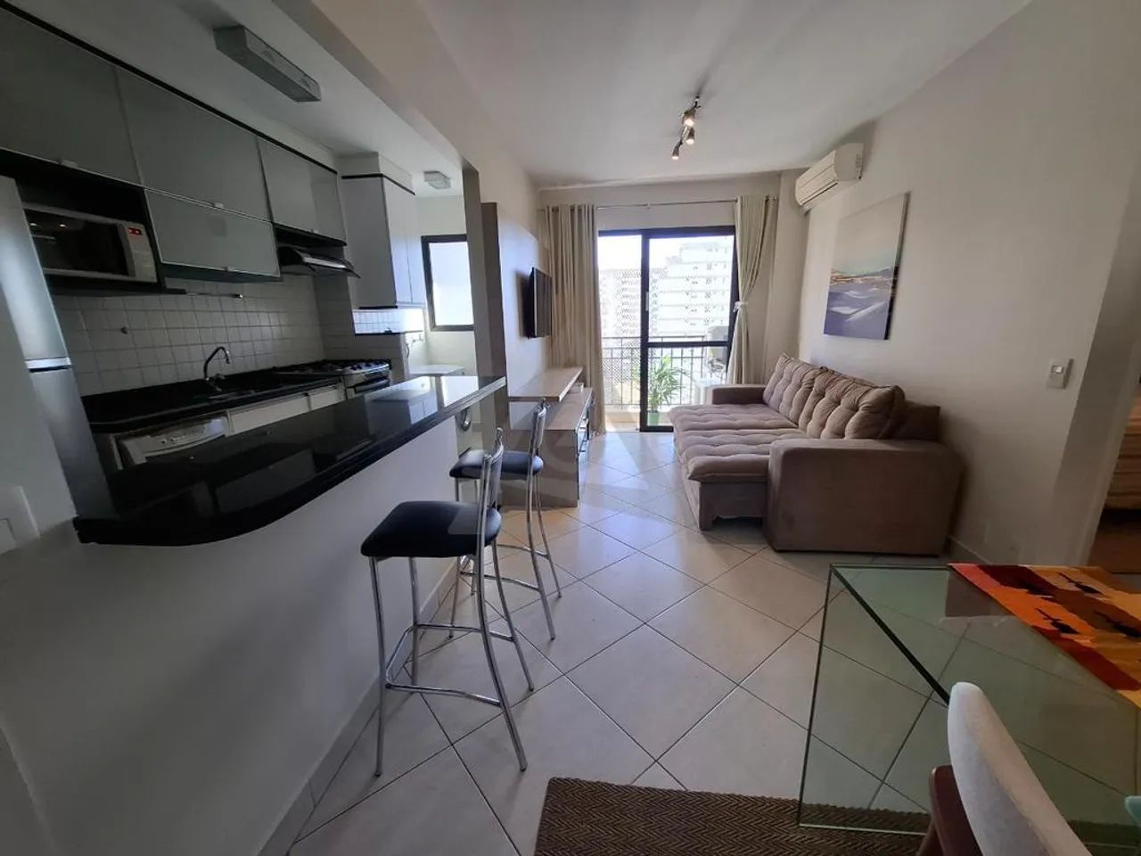 Apartamento para alugar em Campinas, Cambuí, com 1 quarto, com 43 m², Edifício Habitat - Foto 2