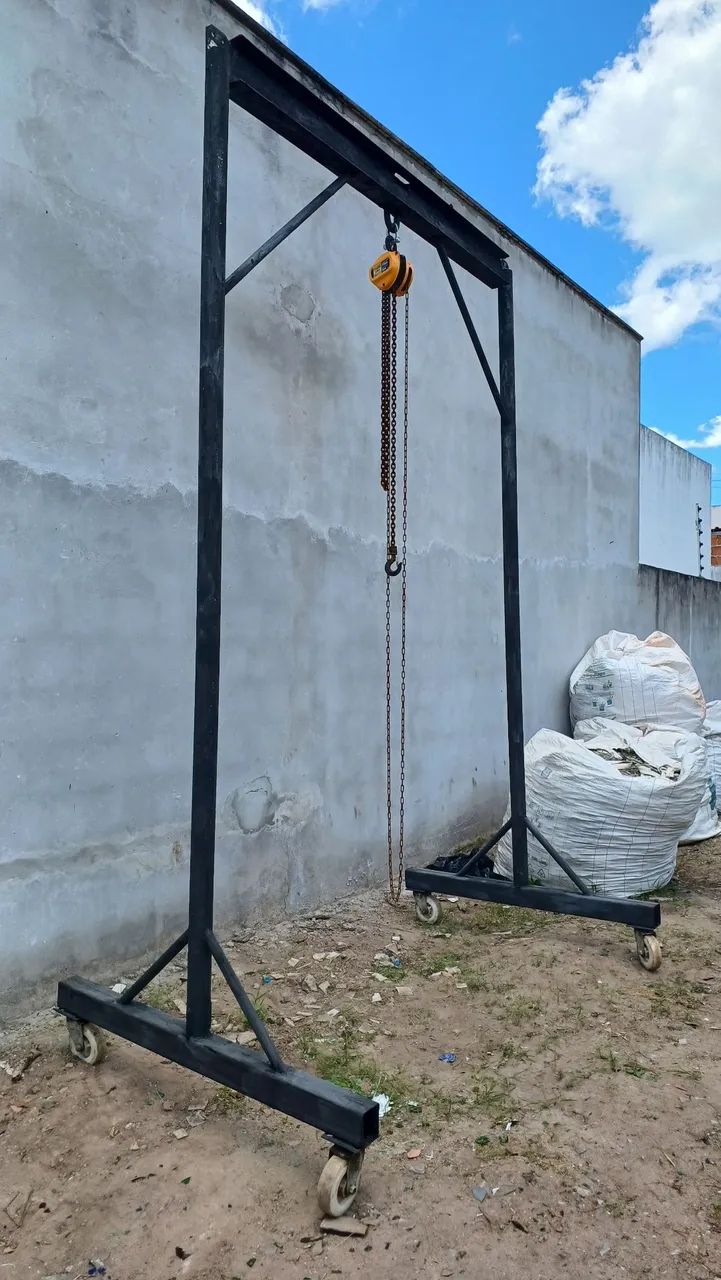 Pórtico Móvel com Talha de 1Ton