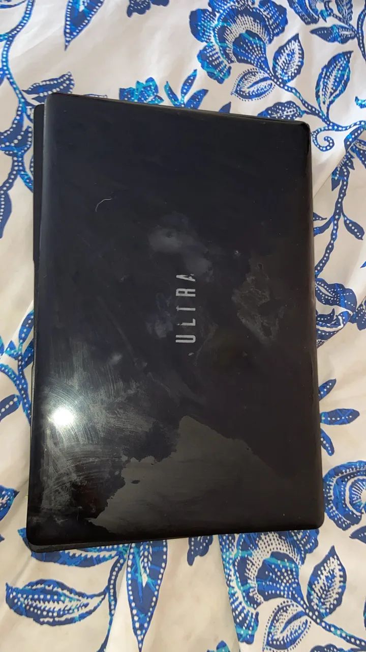 Notebook Ultra UB324 ? R$ 500 ? Funciona normalmente, com avaria - Foto 4