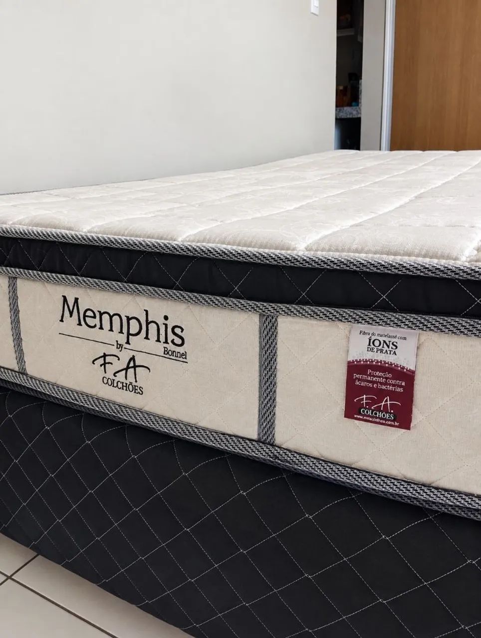 Cama completa Box + Colchão Memphis