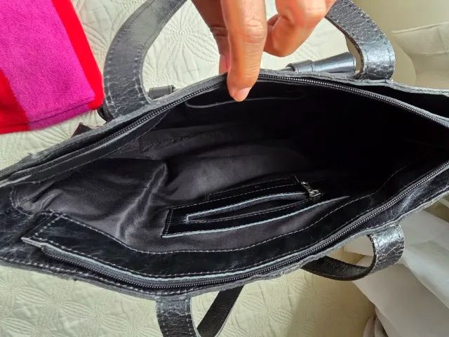 Bolsa de couro preta - Foto 3
