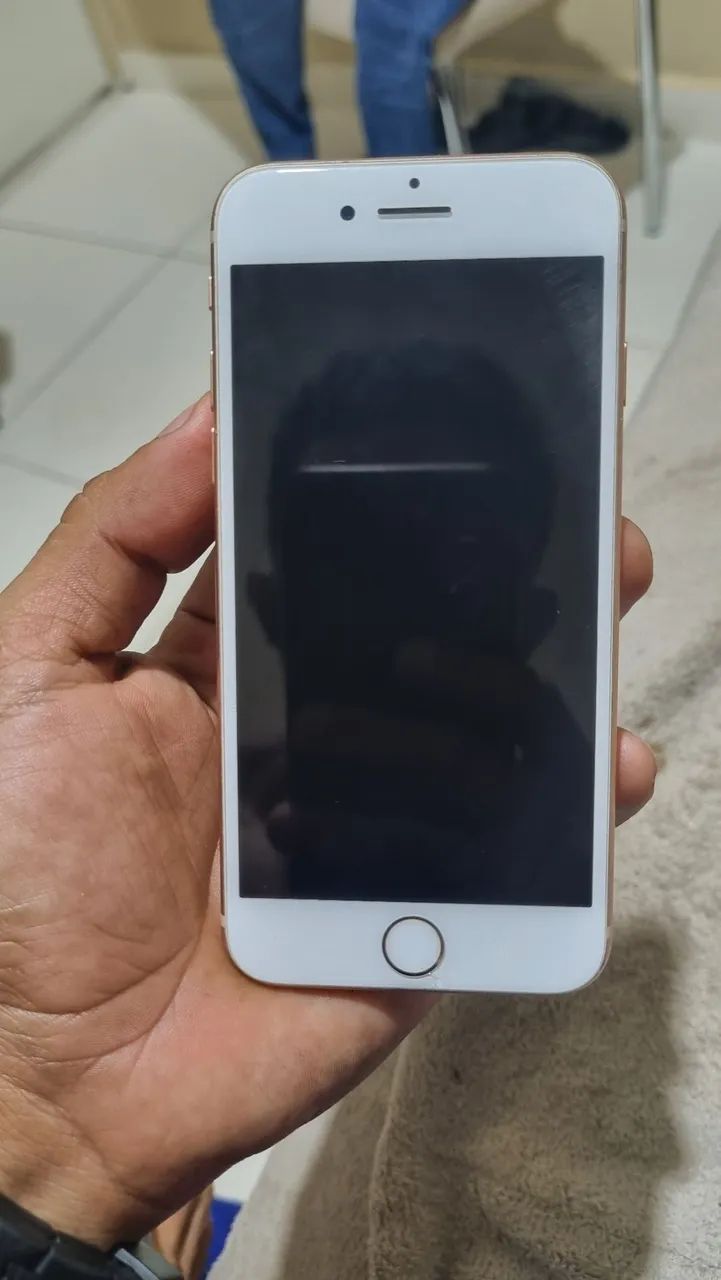 IPhone 8 com defeito  - Foto 2