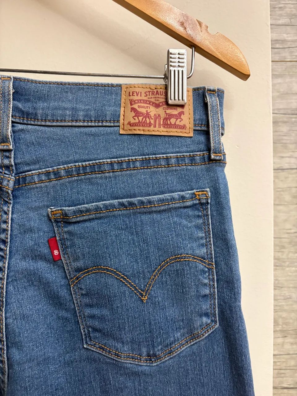 Levis 315 bootcut 