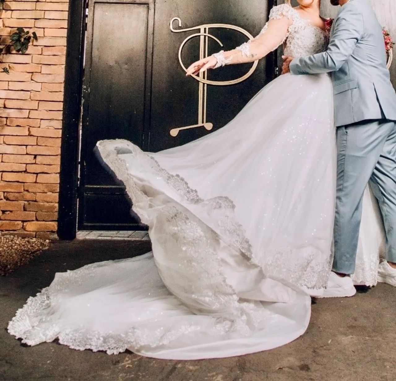 Vestido de noiva + Saiote + Véu - Foto 5