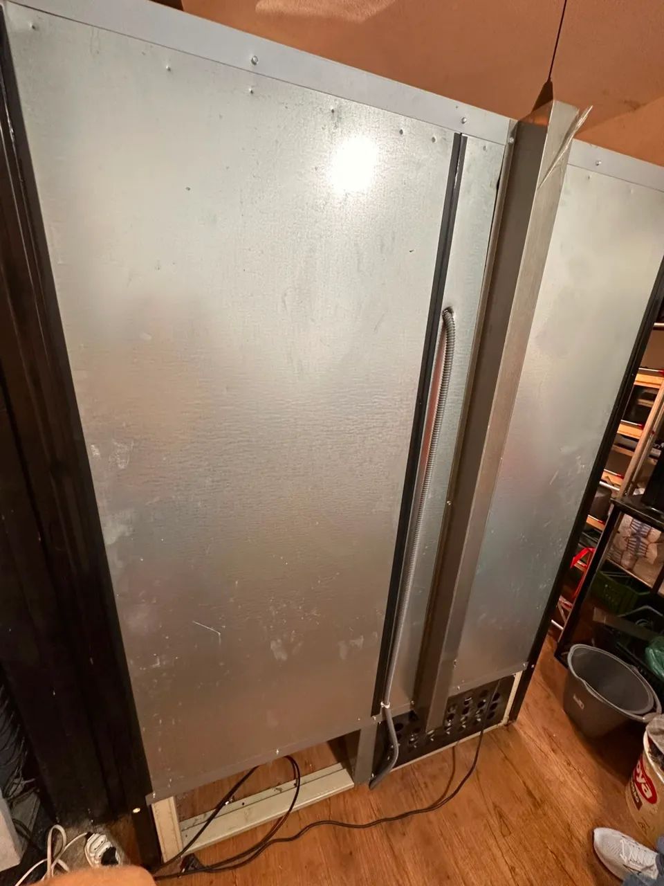 O expositor vertical Conservex ERV 850 inox  - Foto 3